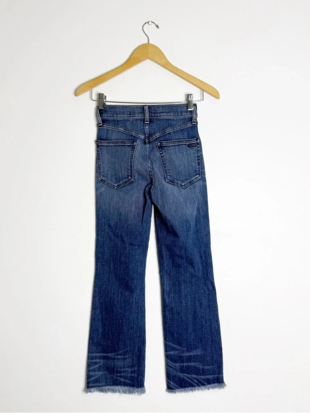 AYR Bomb Pop Straight Leg Ankle Jeans 23 Short Bamba Frayed Hem